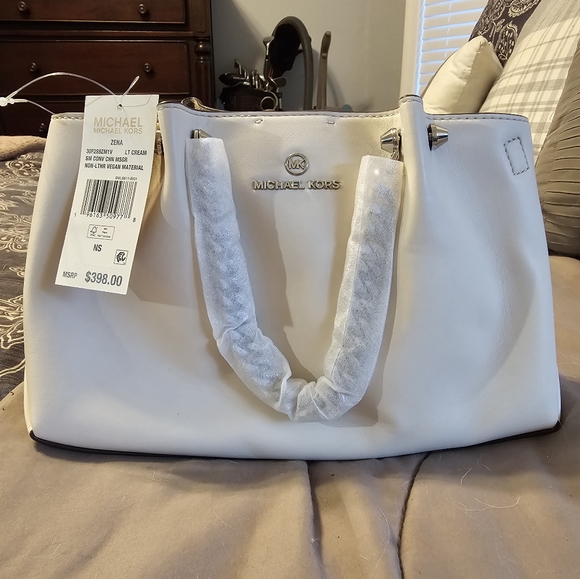 🆕️Micheal Kors Zena Small Convertible Chain Messenger - Picture 9 of 9